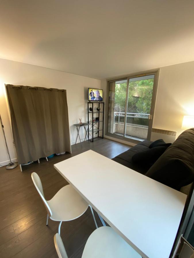 Appartement Studio avec terrasse, vue sur jardin à Nice Extérieur photo